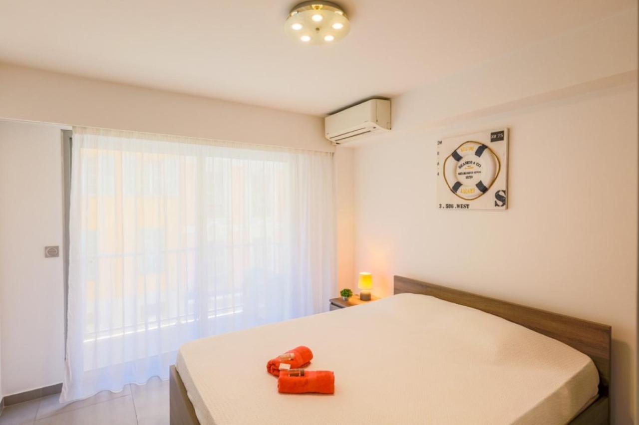 Suede Ap4207 By Riviera Homes Appartement